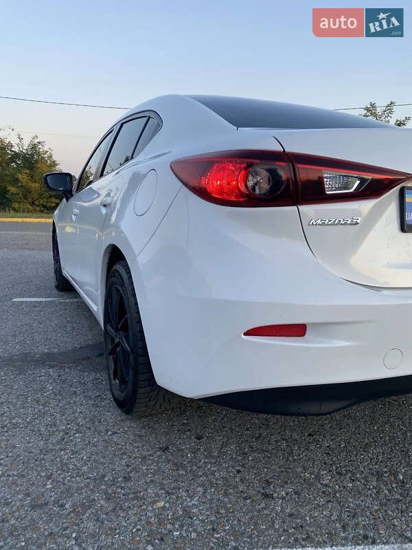 Седан Mazda 3 2018 в Черновцах фото 14 Седан Mazda 3 2018 в Черновцах