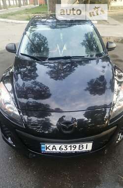 Седан Mazda 3 2011 в Киеве