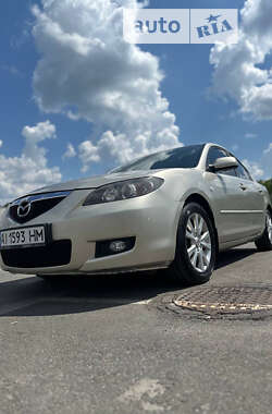 Седан Mazda 3 2007 в Буче