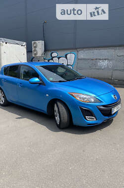 Хэтчбек Mazda 3 2009 в 