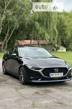 Седан Mazda 3 2019 в Ровно