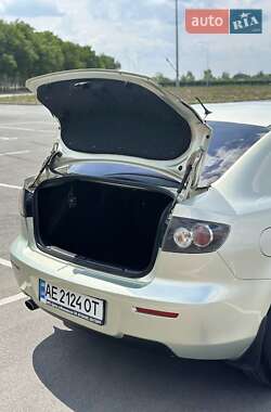 Седан Mazda 3 2008 в 