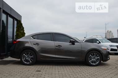 Седан Mazda 3 2017 в Києві