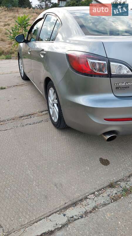 Седан Mazda 3 2012 в Одесі