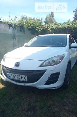 Седан Mazda 3 2011 в Черкасах