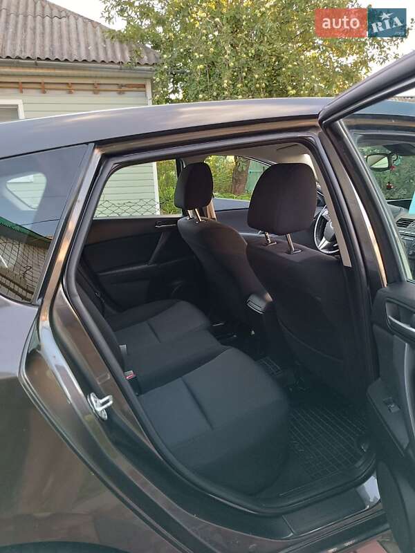 Хетчбек Mazda 3 2009 в Калинівці