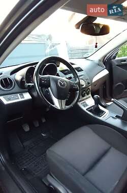Хэтчбек Mazda 3 2009 в Калиновке