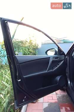 Хэтчбек Mazda 3 2009 в Калиновке