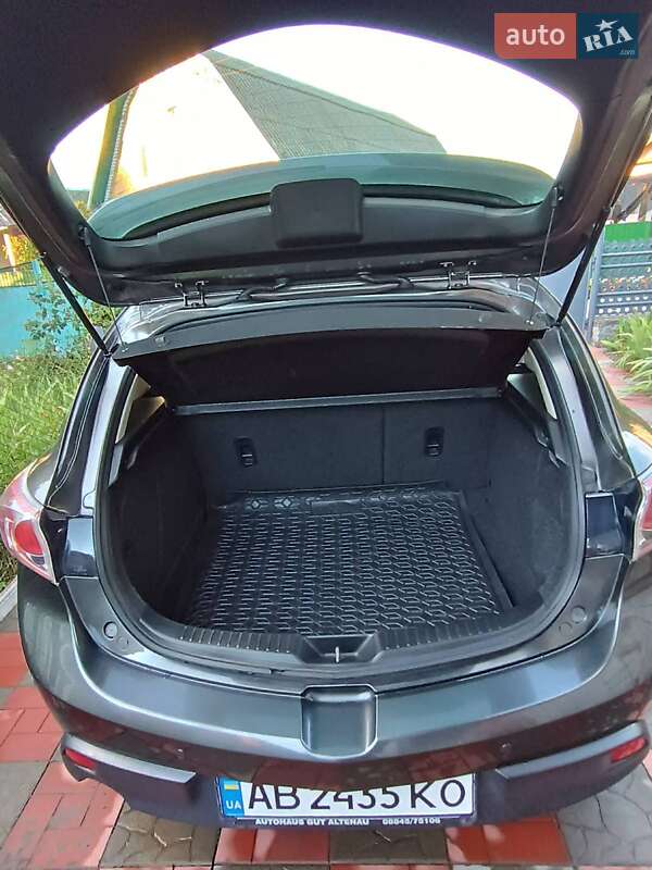 Хэтчбек Mazda 3 2009 в Калиновке