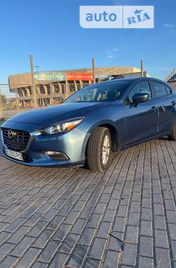 Mazda 3 2018