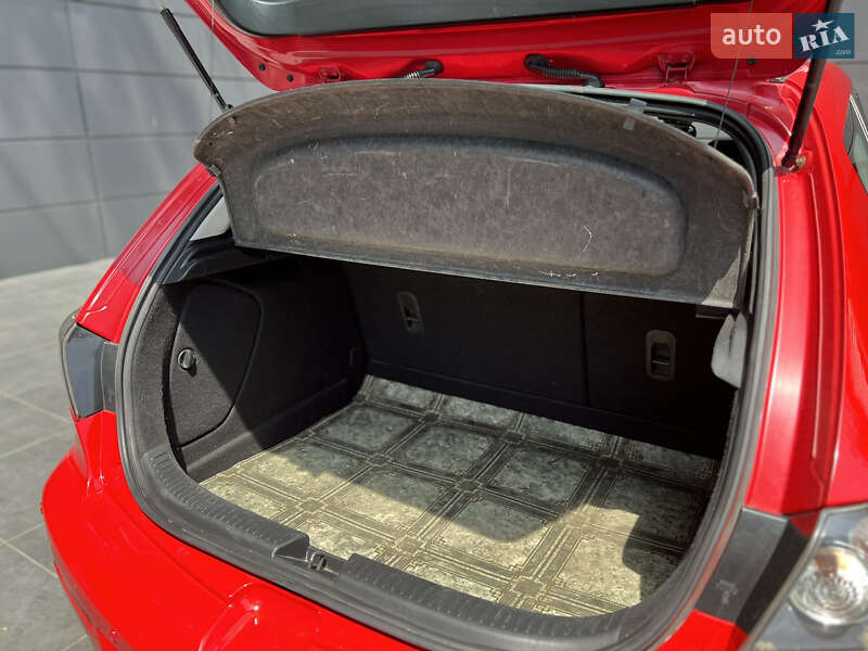 Хэтчбек Mazda 3 2008 в Одессе