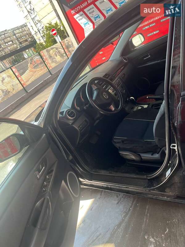 Хэтчбек Mazda 3 2006 в Овруче