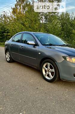 Седан Mazda 3 2004 в Львове