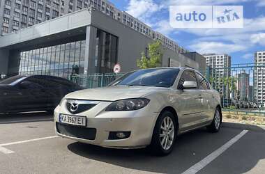 Седан Mazda 3 2008 в Киеве