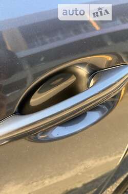 Седан Mazda 3 2019 в Львове