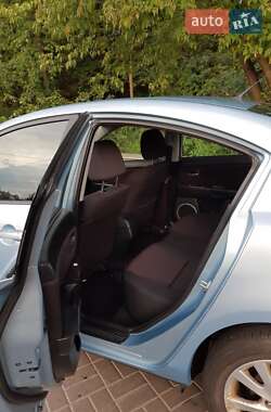 Седан Mazda 3 2006 в 