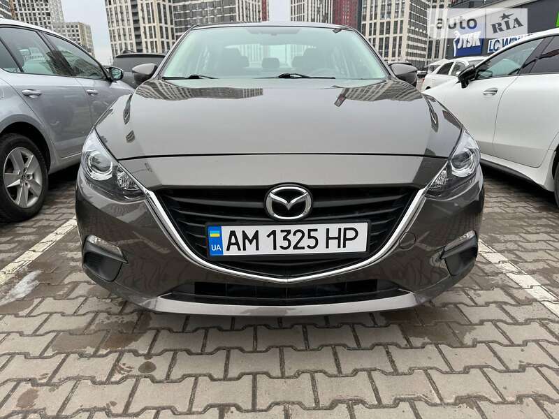 Седан Mazda 3 2016 в Києві фото 11 Седан Mazda 3 2016 в Києві