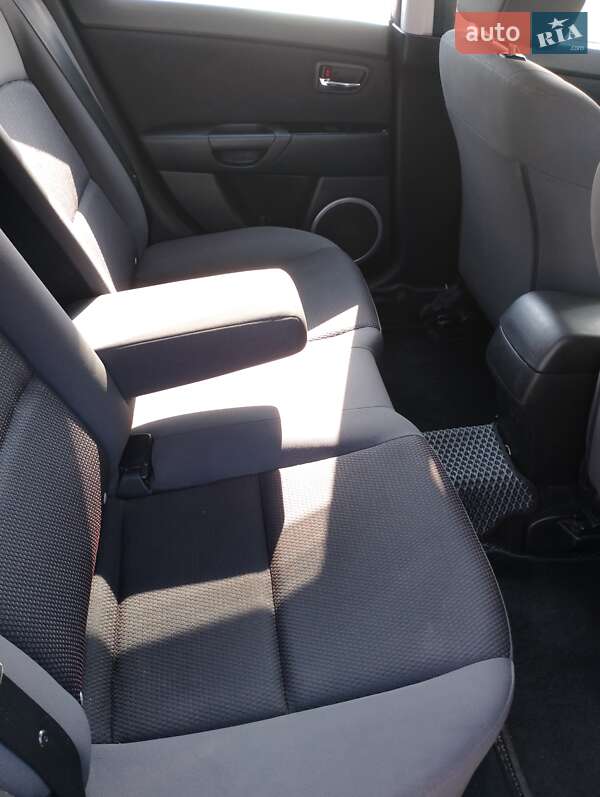 Хэтчбек Mazda 3 2008 в Белгороде-Днестровском