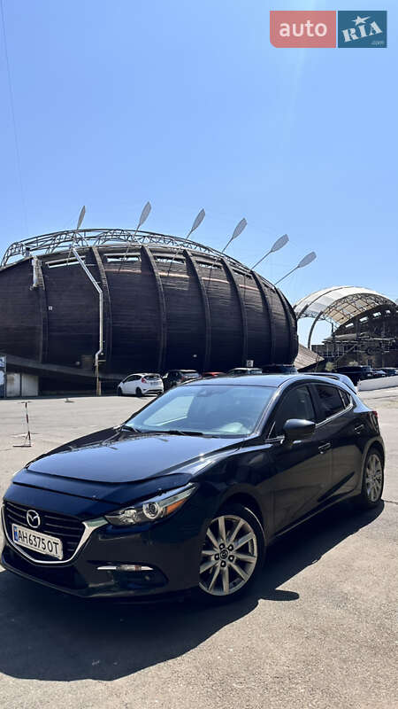 Mazda 3 2016