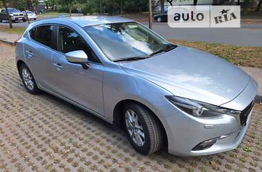 Хэтчбек Mazda 3 2016 в Киеве