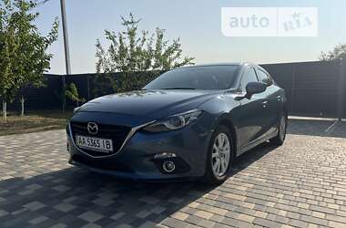 Седан Mazda 3 2014 в Киеве