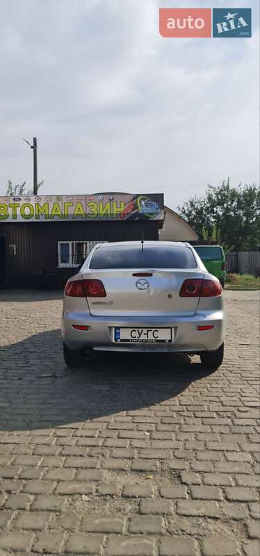 Седан Mazda 3 2004 в Новомосковске