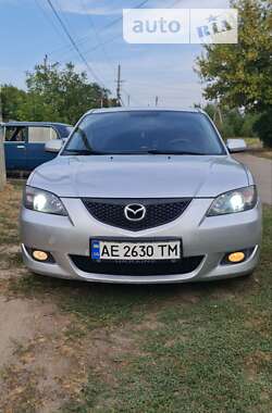 Седан Mazda 3 2004 в Новомосковске