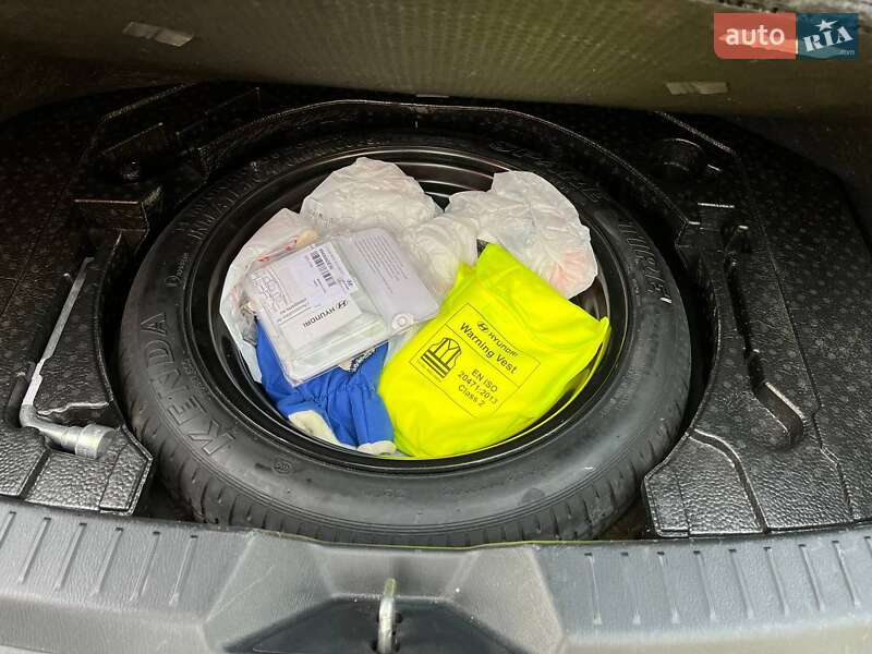 Хэтчбек Mazda 3 2017 в Запорожье