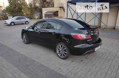 Седан Mazda 3 2010 в Запоріжжі