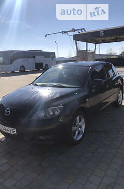 Хэтчбек Mazda 3 2004 в Виноградове