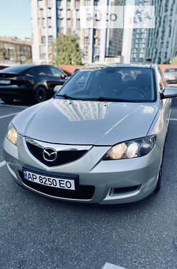 Седан Mazda 3 2006 в Киеве