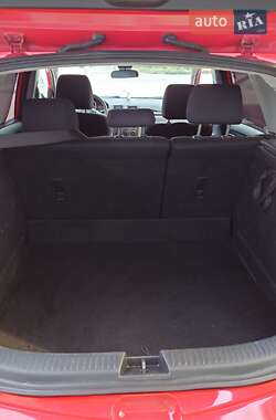 Хэтчбек Mazda 3 2008 в 