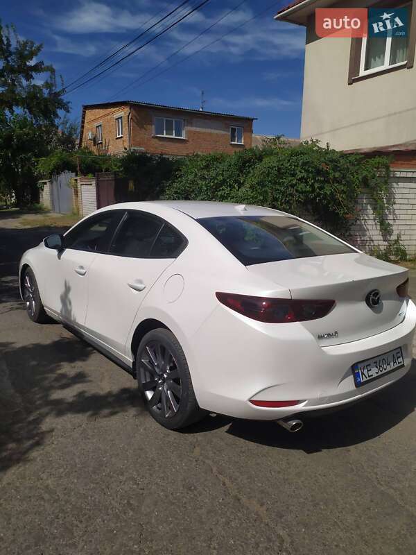 Седан Mazda 3 2019 в Днепре