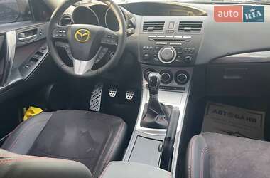 Хэтчбек Mazda 3 2010 в Кривом Роге