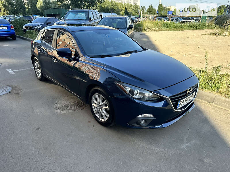 Хетчбек Mazda 3 2016 в Києві