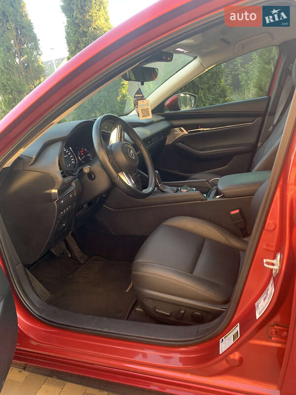 Седан Mazda 3 2019 в Києві