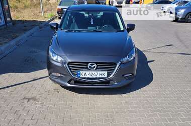 Хэтчбек Mazda 3 2017 в Киеве