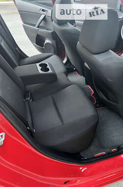 Хэтчбек Mazda 3 2011 в 