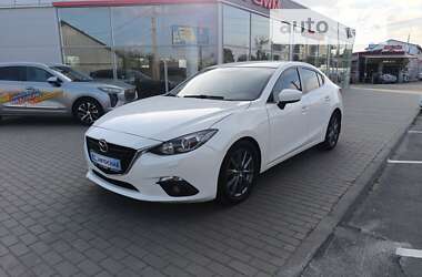 Седан Mazda 3 2015 в Полтаві