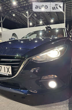 Хэтчбек Mazda 3 2014 в Козине