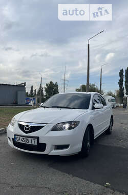 Седан Mazda 3 2006 в Киеве