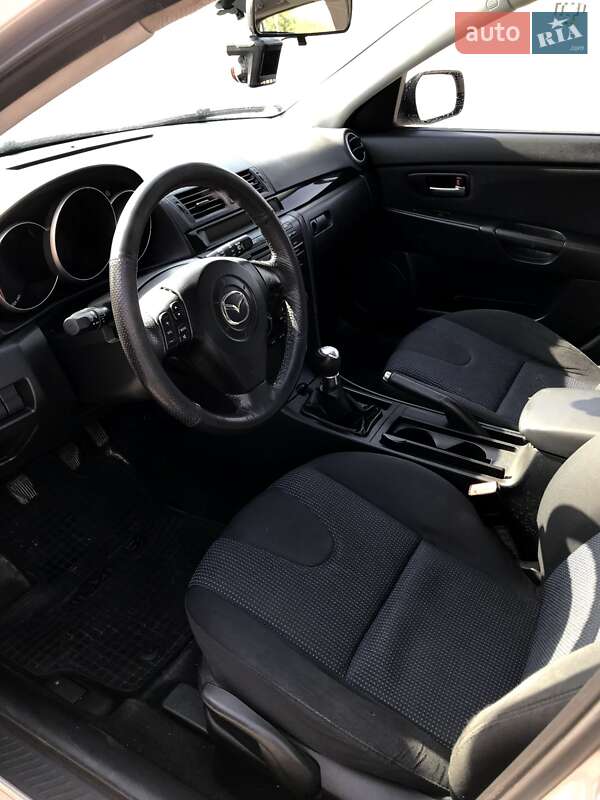 Хетчбек Mazda 3 2005 в Києві