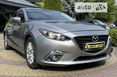 Седан Mazda 3 2015 в Львові