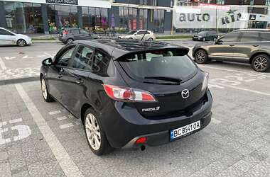 Хэтчбек Mazda 3 2009 в Львове