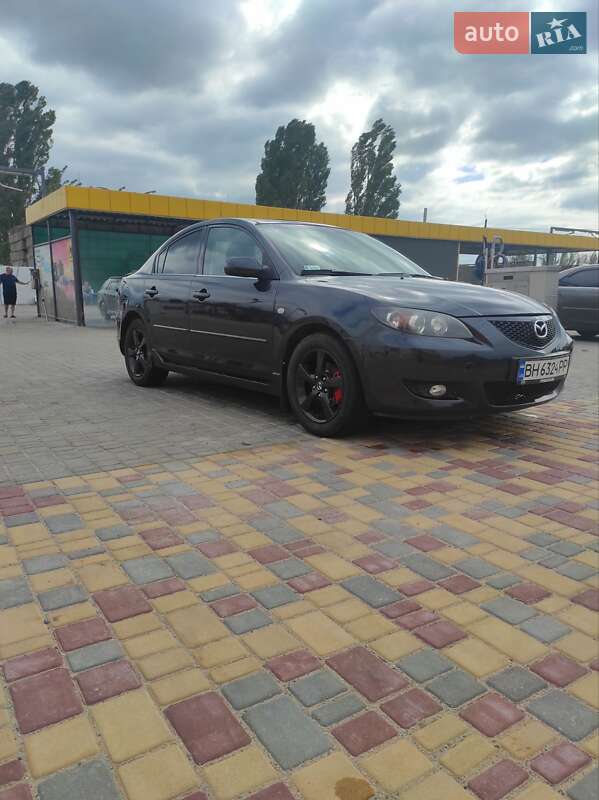 Седан Mazda 3 2004 в Білгороді-Дністровському