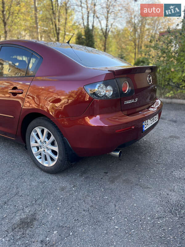 Седан Mazda 3 2008 в Кривом Роге