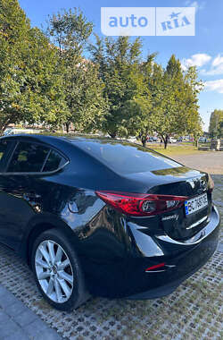 Седан Mazda 3 2017 в Львове