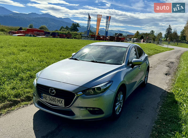 Mazda 3 2016