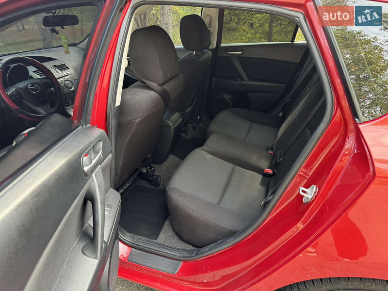Хетчбек Mazda 3 2010 в Запоріжжі
