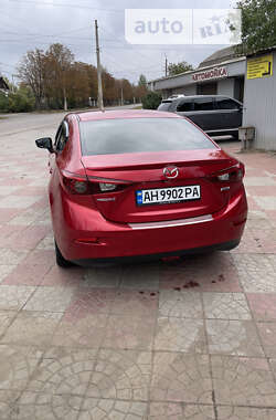 Седан Mazda 3 2015 в Краматорську